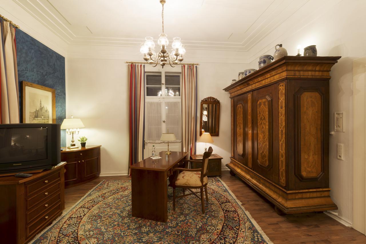 Hotel Haus Mueller 3*